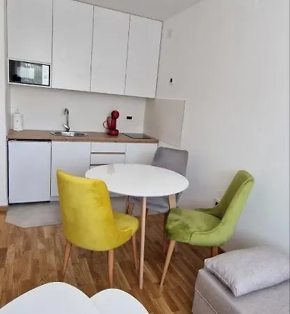 Apartman Pezos *